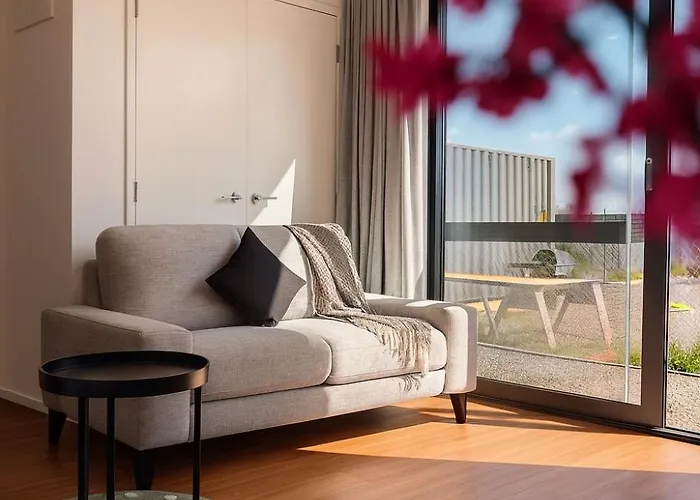 Private 2br Unit And Parking, 5 Min Drive To * Wanaka